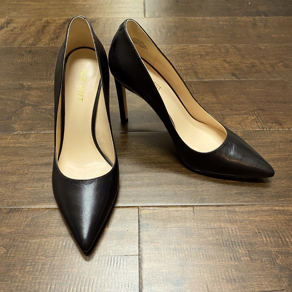 COPY - Nine West Black Leather Heels